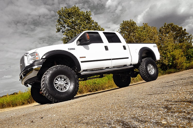 Ford F-250 Super Duty Suspension Lift Kit - Front + Rear - Rough Country - 8 Inch, Premium N3 Shocks - '99-'04